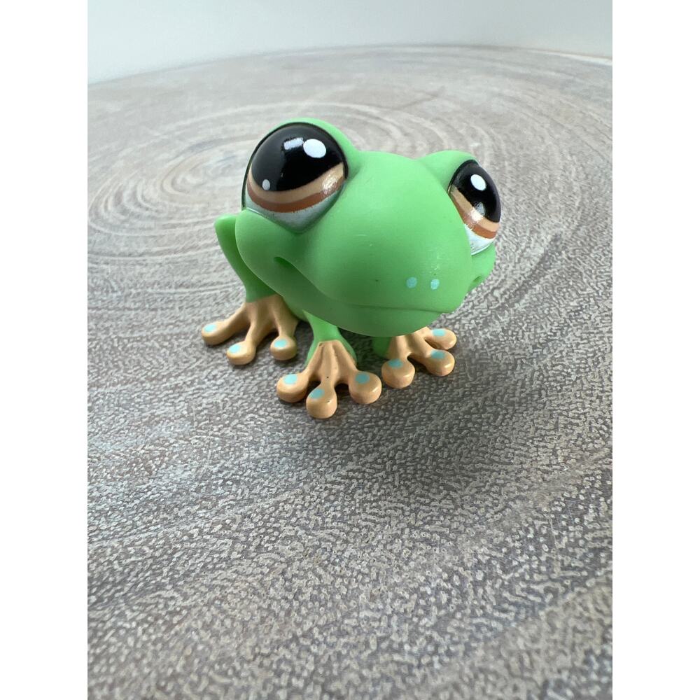 Littlest Pet Shop Green Frog #1020 Brown Eyes 2007 Retired